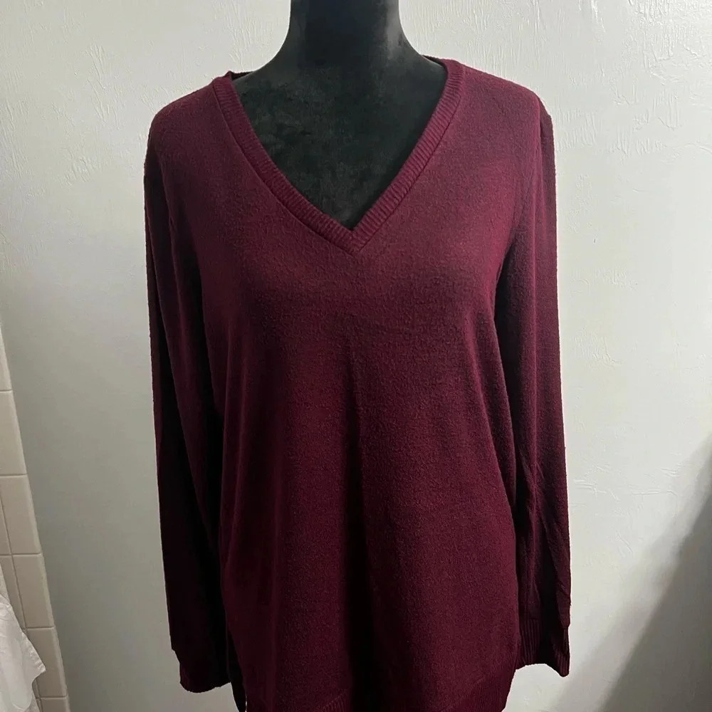 Oversized Lucky 🍀 Brand V-Neck sweater